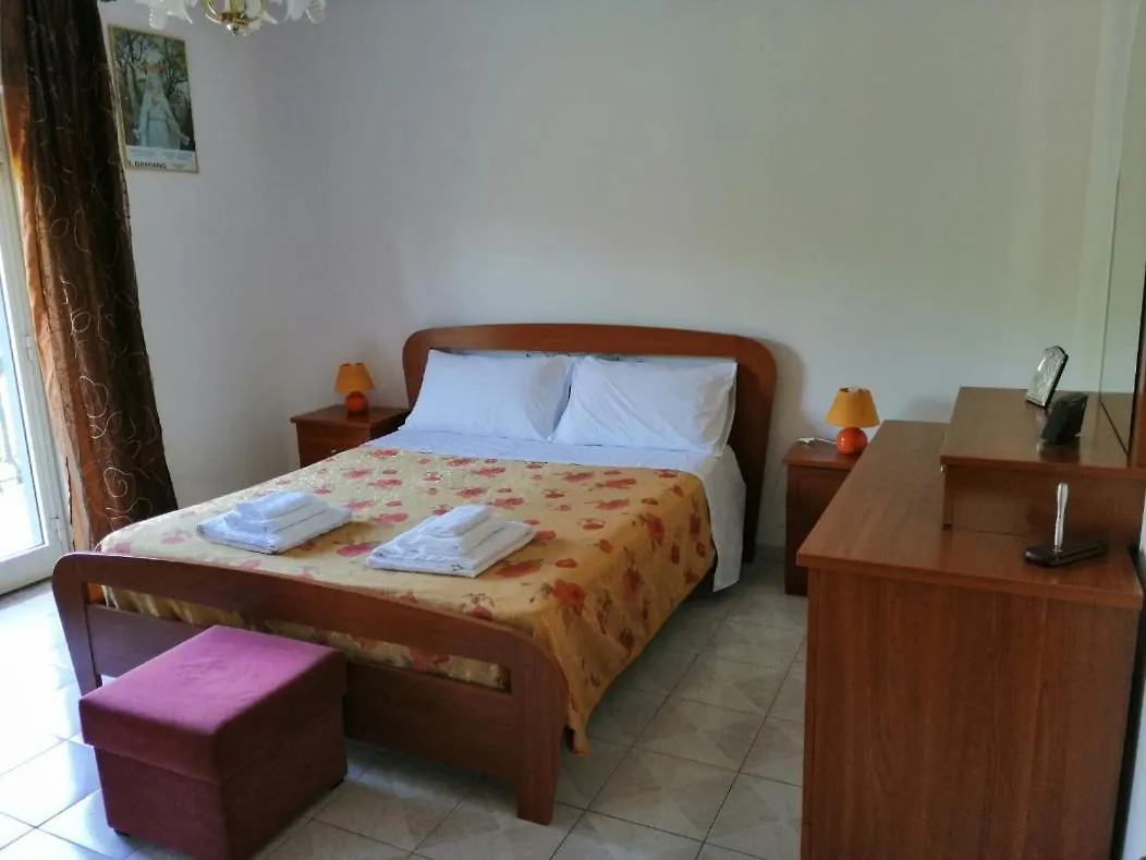 Cozy Home With Etna View And Beach Nearby Linera 0*,