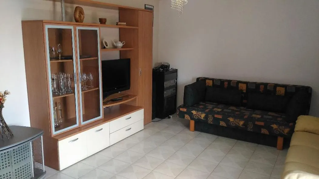 Apartment Cozy Home With Etna View And Beach Nearby Linera Italy