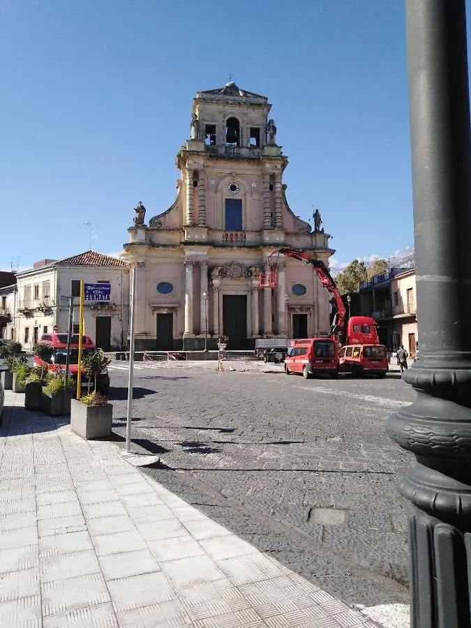 Cozy Home With Etna View And Beach Nearby Linera Italy